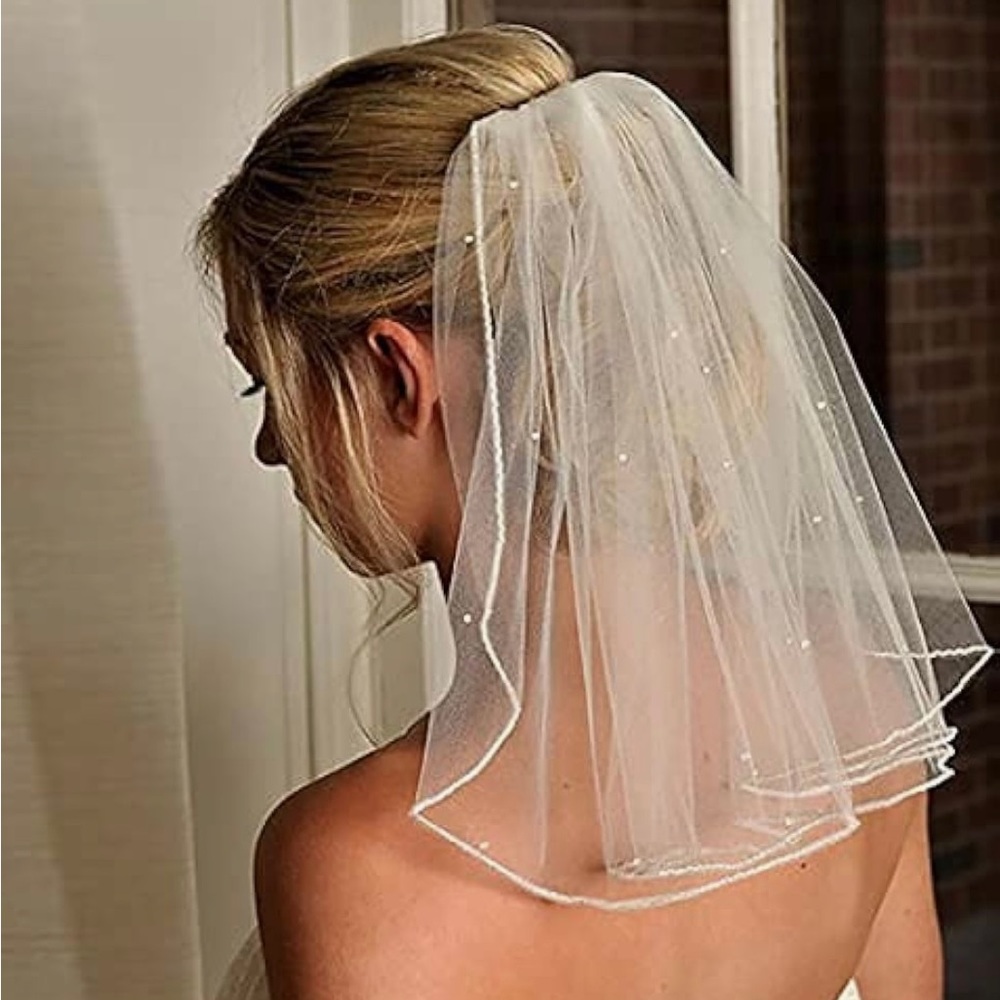 Pearl Bridal Veil with Comb